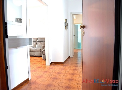 Foto Appartamento in Via del Porto, Vasto di 95 m² con 5 locali in affitto