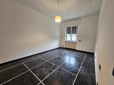 Foto Appartamento in Via Struppa 64a, Genova Struppa di 72 m² con 4 locali