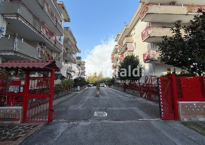 Foto Appartamento in Via gentile 7, Bellizzi Centro di 126 m² con 4 locali