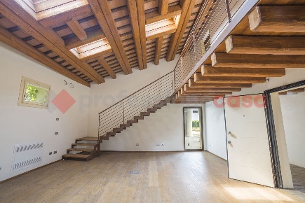 Foto Casa indipendente in Via RE DI PUGLIE 2, Stra Centro di 180 m²