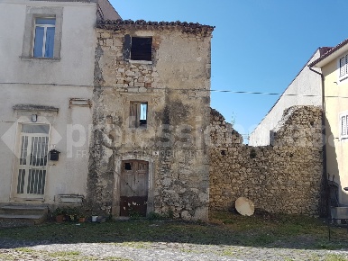 Foto Rustico in Centro, Ateleta di 58 m² con 2 locali in vendita