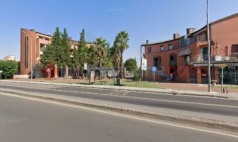 Foto Ufficio in Via Matteucci 81, Pisa Le Piagge di 305 m² con 10 locali