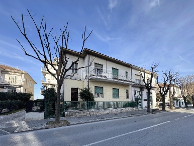 Foto Appartamento a Francavilla al Mare Centro di 127 m² con 4 locali