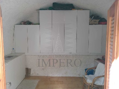 Foto Appartamento in Via G. Ughetto 3, Ventimiglia Latte, Ville di 38 m²