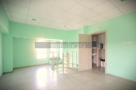 Foto Ufficio in Via Gustavo Benucci 999, Perugia di 160 m² con 4 locali