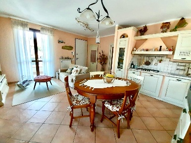 Foto Appartamento a Montopoli in Val d'Arno San Romano di 75 m² in vendita