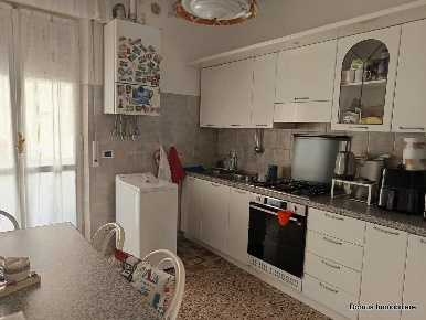Foto Appartamento a Ascoli Piceno di 74 m² con 4 locali in vendita