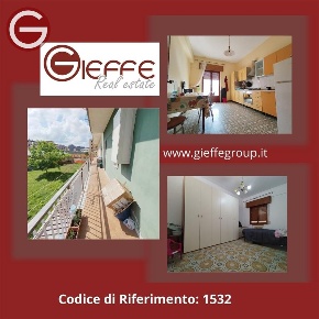 Foto Appartamento a Gioia Tauro di 103 m² con 4 locali in vendita