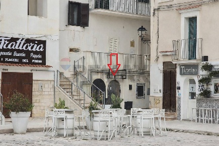 Foto Locale commerciale in Piazza Vittorio Emanuele 16, Vieste Centro