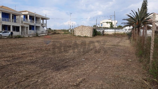 Foto Terreno agricolo a Vittoria Scoglitti di 800 m² in vendita