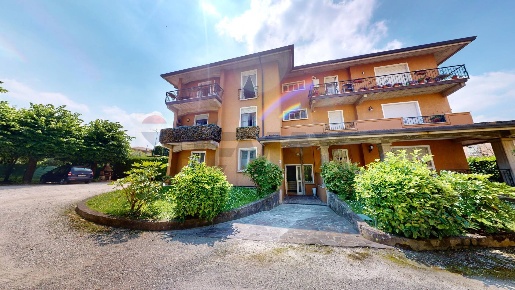 Foto Appartamento in via case nuove 45, Sirmione Centro di 68 m² in vendita