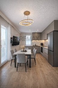 Foto Appartamento in Via Monsignore Luigi Castelli 10, Desio di 72 m²