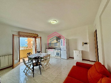 Foto Appartamento in via Bologna 31, Ardea Marina di Ardea di 70 m²