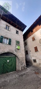 Foto Duplex in via Dante Alighieri 10, Storo Lodrone Darzo di 235 m²