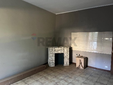 Foto Ufficio in Largo Montedinove 5, Roma Fidene di 70 m² con 3 locali