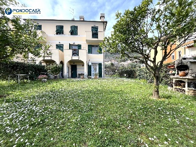 Foto Appartamento in Via Marco Polo 13B, Borghetto Santo Spirito di 95 m²