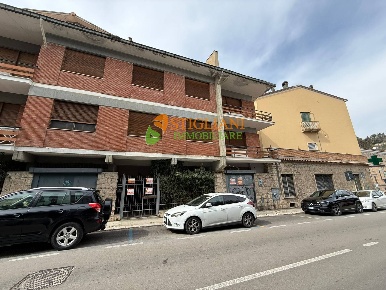 Foto Villa unifamiliare in Via Milano, Campobasso Centro di 440 m²
