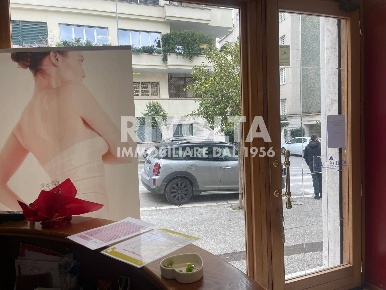 Foto Locale commerciale in Via Di Priscilla, Roma Africano - Villa Chigi