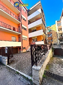 Foto Appartamento in via gennaro della monica 18, Teramo Centro di 132 m²