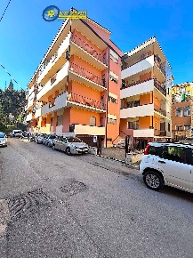 Foto Appartamento in via gennaro della monica 18, Teramo Centro di 132 m²