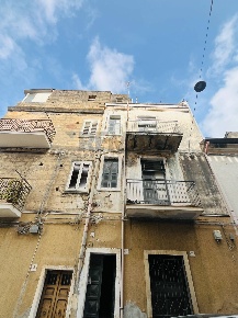 Foto Appartamento in Via G.Leopardi 5, Lentini di 68 m² con 4 locali