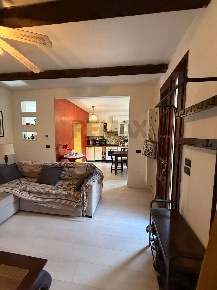 Foto Casa indipendente a Montegrotto Terme Centro di 180 m² con 5 locali