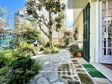 Foto Villa unifamiliare in Via Molino, Borgio Verezzi di 120 m² in vendita