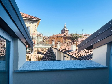 Foto Appartamento a Pavia Centro Storico di 160 m² con 4 locali in vendita