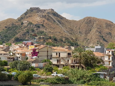 Foto Appartamento in via Ingegnere Giuseppe Tomarchio 4, Calatabiano