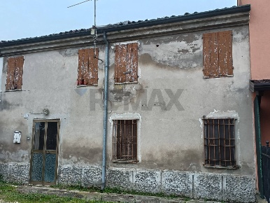 Foto Casa indipendente in Via Parolara 20, Villimpenta Parolara di 152 m²