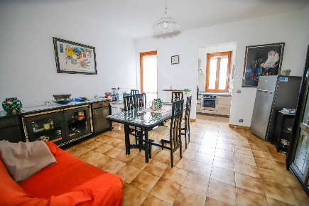 Foto Appartamento in Via Torino Beltrama 22, Lombardore di 78 m² in vendita