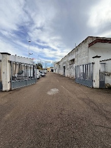 Foto Capannone industriale in Strada Comunale delle Pezze 3, Carmiano