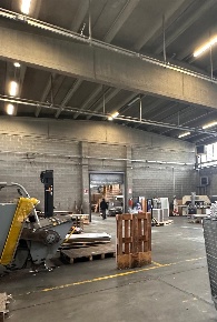 Foto Capannone industriale a Lainate Centro di 1900 m² in affitto