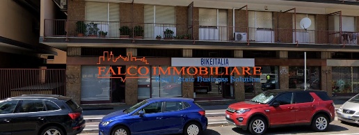 Foto Negozio in Viale Gramsci, Sesto San Giovanni Rondinella - Stazione