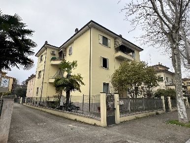Foto Appartamento in via Zampieri Vespignani 19, Imola di 120 m² in vendita