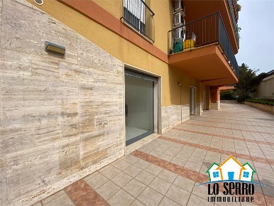 Foto Locale commerciale in VIA DELLE MAGNOLIE, Alcamo Contrada Sant'Anna