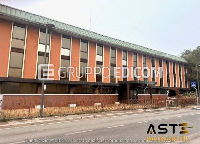 Foto Locale commerciale in Via Barbariga 7, Fiesso d'Artico Brigo Paluello