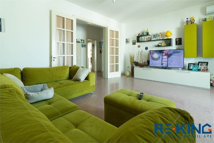 Foto Casa indipendente a Taviano Centro di 184 m² con 7 locali in vendita