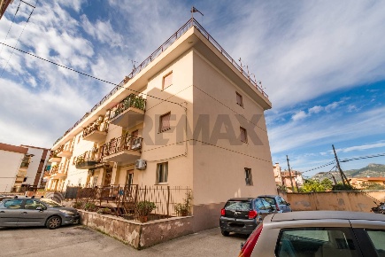 Foto Appartamento in Via Cruillas 63, Palermo Cruillas di 110 m² in vendita