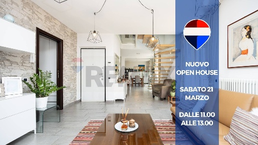 Foto Appartamento in Via Menaggio 162a, Carlazzo Centro di 161 m²