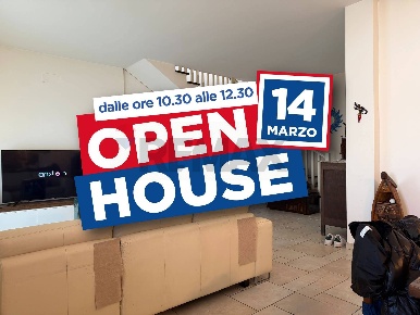 Foto Casa indipendente in Via Guglielmo Marconi, Manoppello di 320 m²