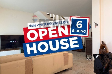 Foto Casa indipendente in Via Guglielmo Marconi, Manoppello di 320 m²