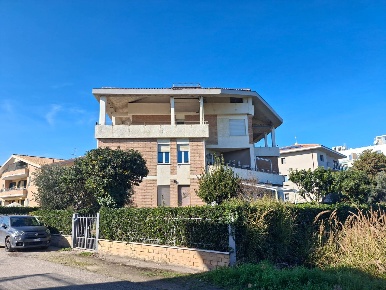 Foto Attico in Via Santa Margherita Ligure, Teramo Centro di 115 m²