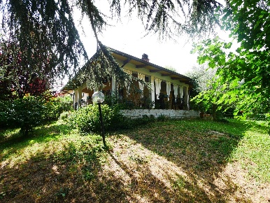 Foto Villa unifamiliare in Via giardini nord, Serramazzoni di 230 m²