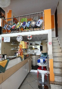 Foto Attività commerciale in PIAZZALE NEGRELLI 4, Milano di 39 m²