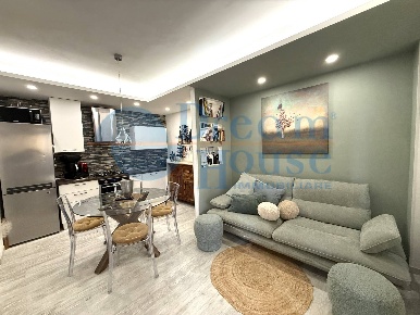 Foto Appartamento in via firenze, Alba Adriatica Centro di 70 m² in vendita