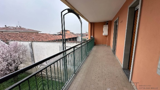 Foto Appartamento in Via Libertà, Zanica Centro di 133 m² con 4 locali
