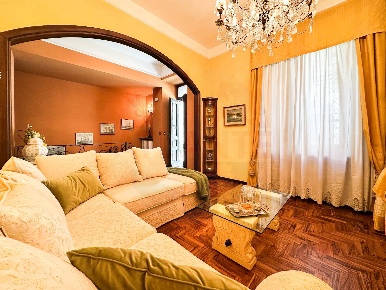 Foto Case semi ndipendenti in Via IV Novembre, Bistagno di 332 m²