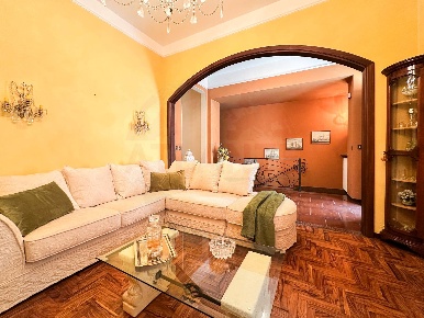Foto Case semi ndipendenti in Via IV Novembre, Bistagno di 332 m²