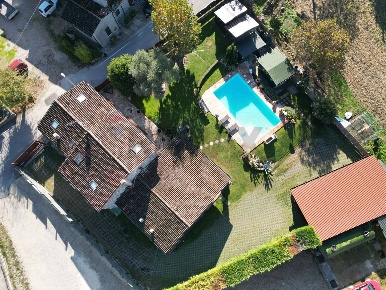 Foto Villa unifamiliare in via san giovanni, Volta Mantovana Centro